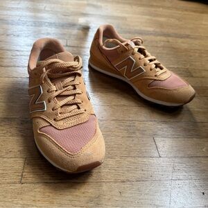 New Balance for J Crew Tonal Sneakers Women Size 7